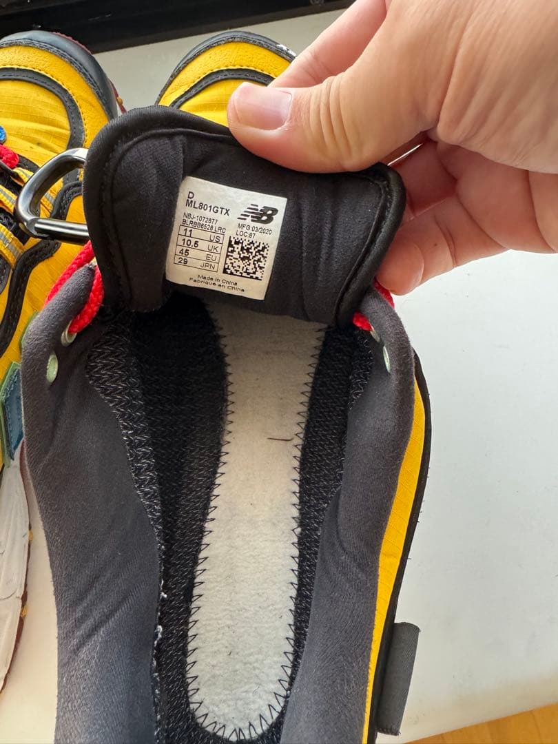 New Balance 801 GORE-TEX イエロー/ブラック 29cm