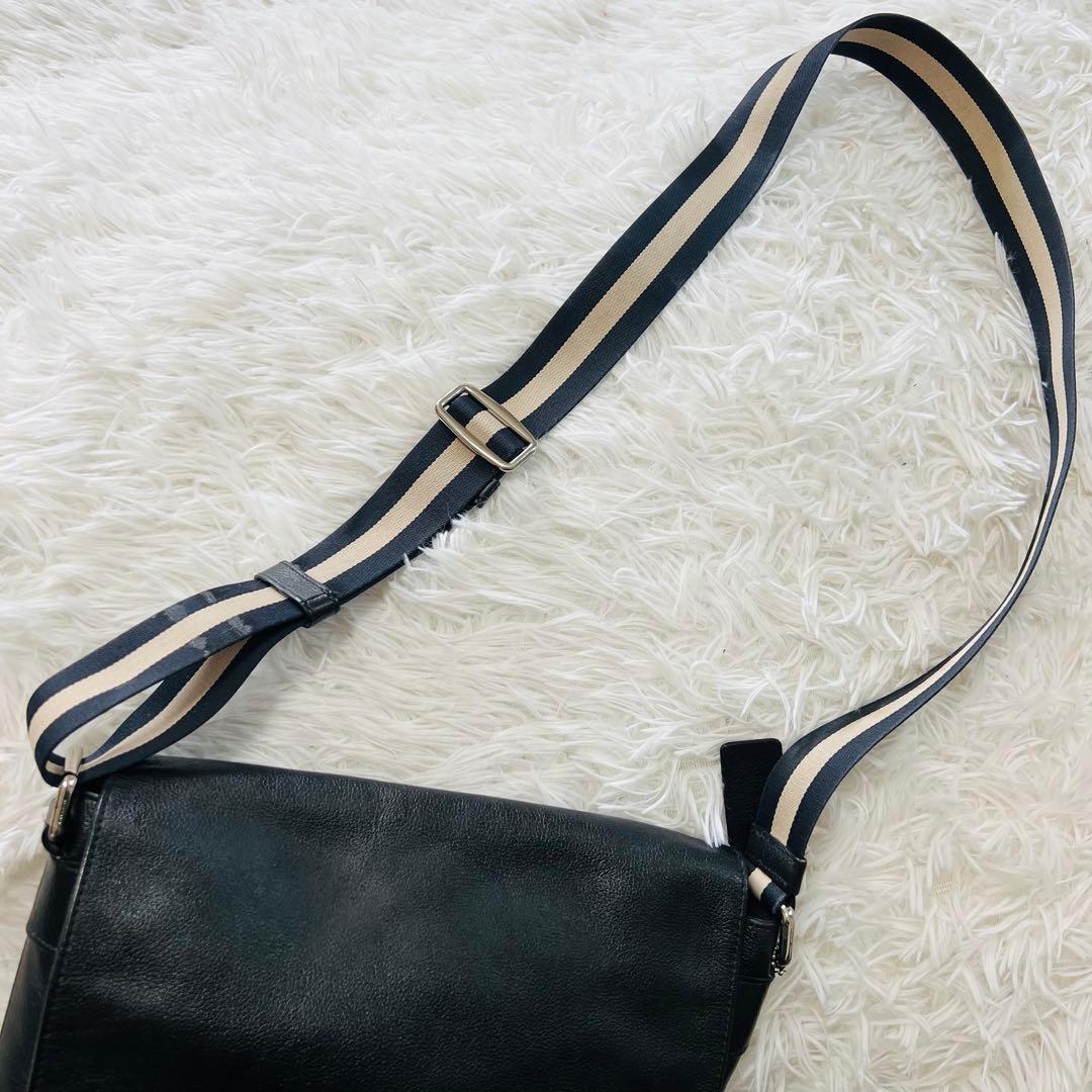 COACH チャールズ メッセンジャー ショルダーバッグ レザー　ブラック