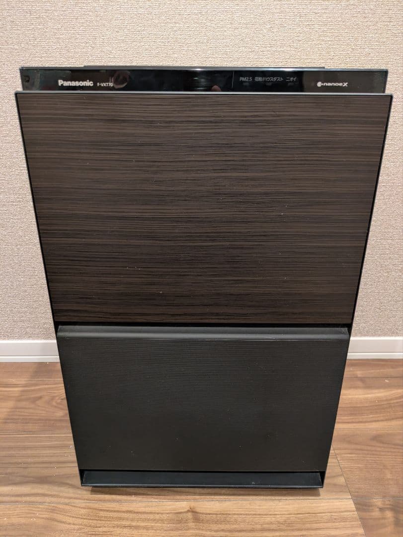 【美品】31畳用Panasonic 空気清浄機 木目調 ブラック F-VXT70