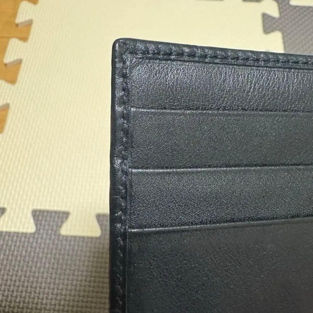 GUCCI 二つ折り　財布　マネークリップ ブラック　レザー