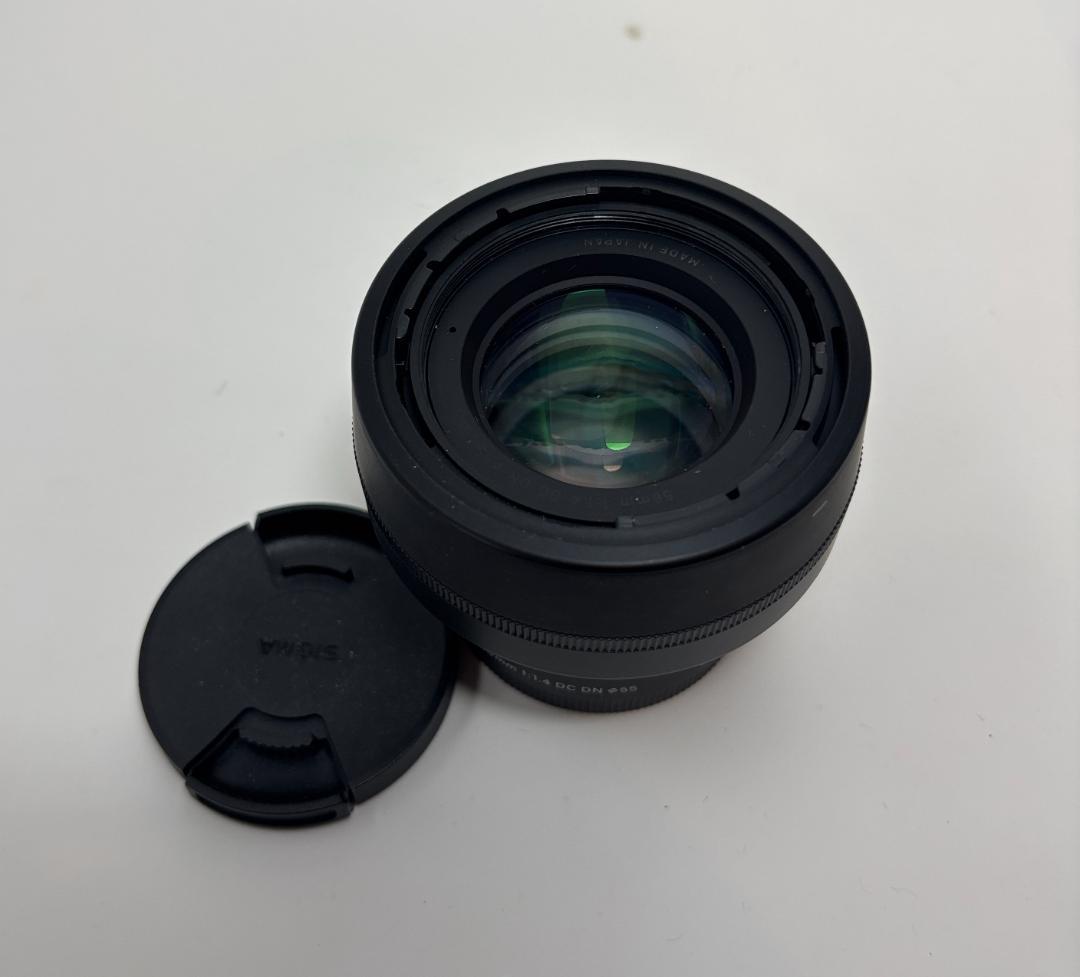中古★美品 56mm F1.4 DC DN ソニーE用 sony　使用わずか