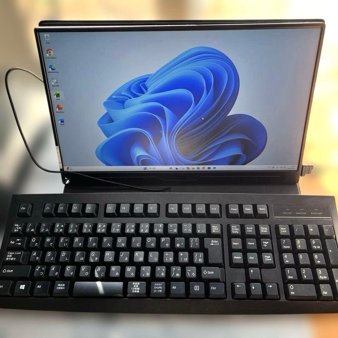 モバイルモニタ、Offcei付すぐ使えるLenovo HS520s i3/8GB