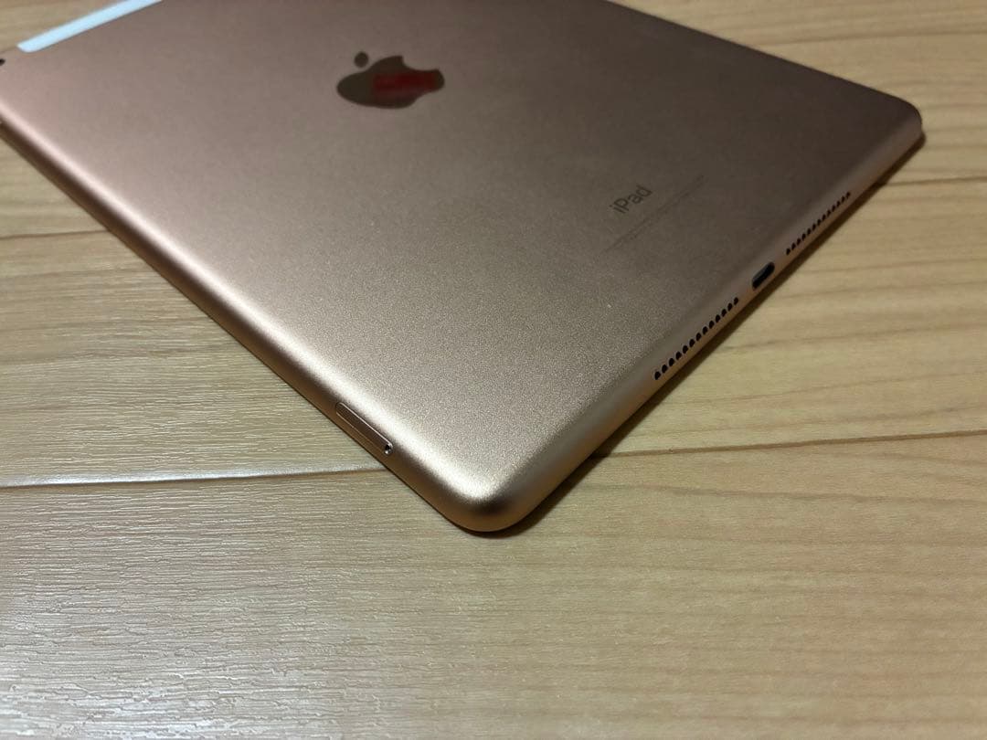 Apple iPad (第6世代) ゴールド 32GB セルラーモデル 超美品