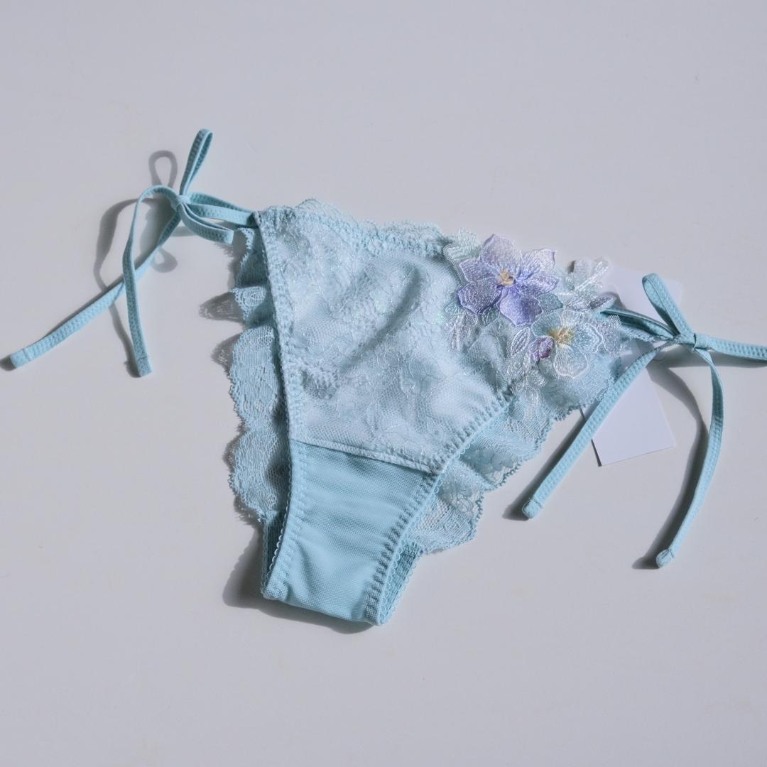 パルファージュ41S♪ブラE70&ショーツM Tバック ひも ワコール 新品