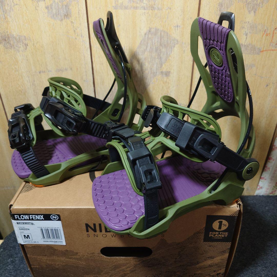 24-25モデル ナイデッカー FENIX Mサイズ　FLOW　4回使用美品