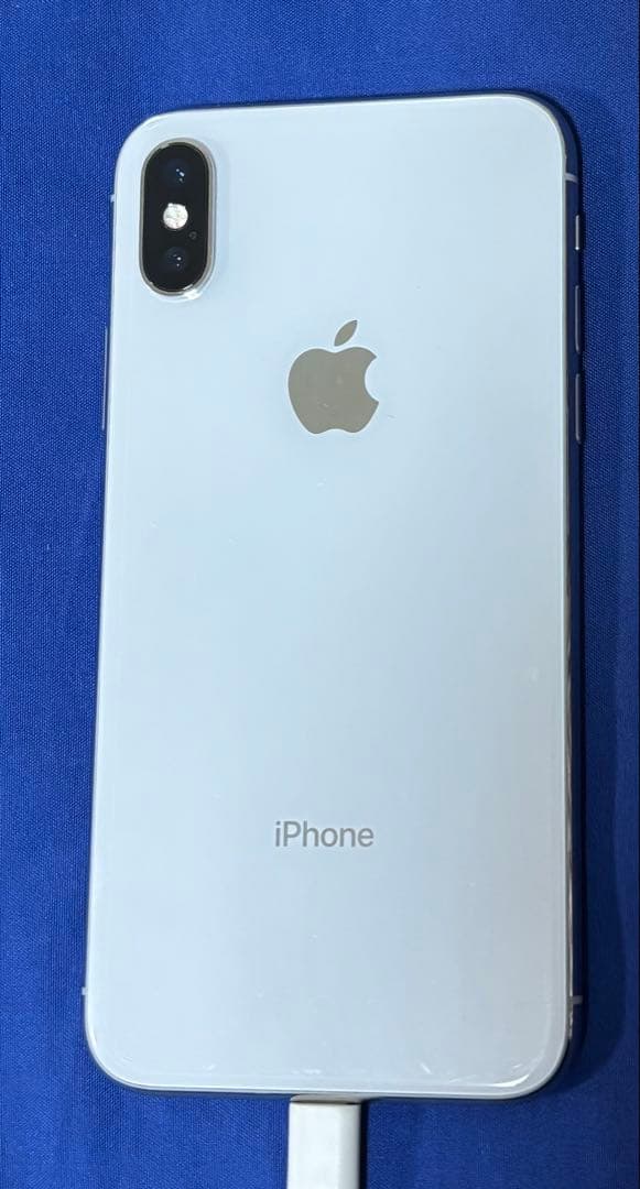 Apple iPhone X シルバー　SIMフリー