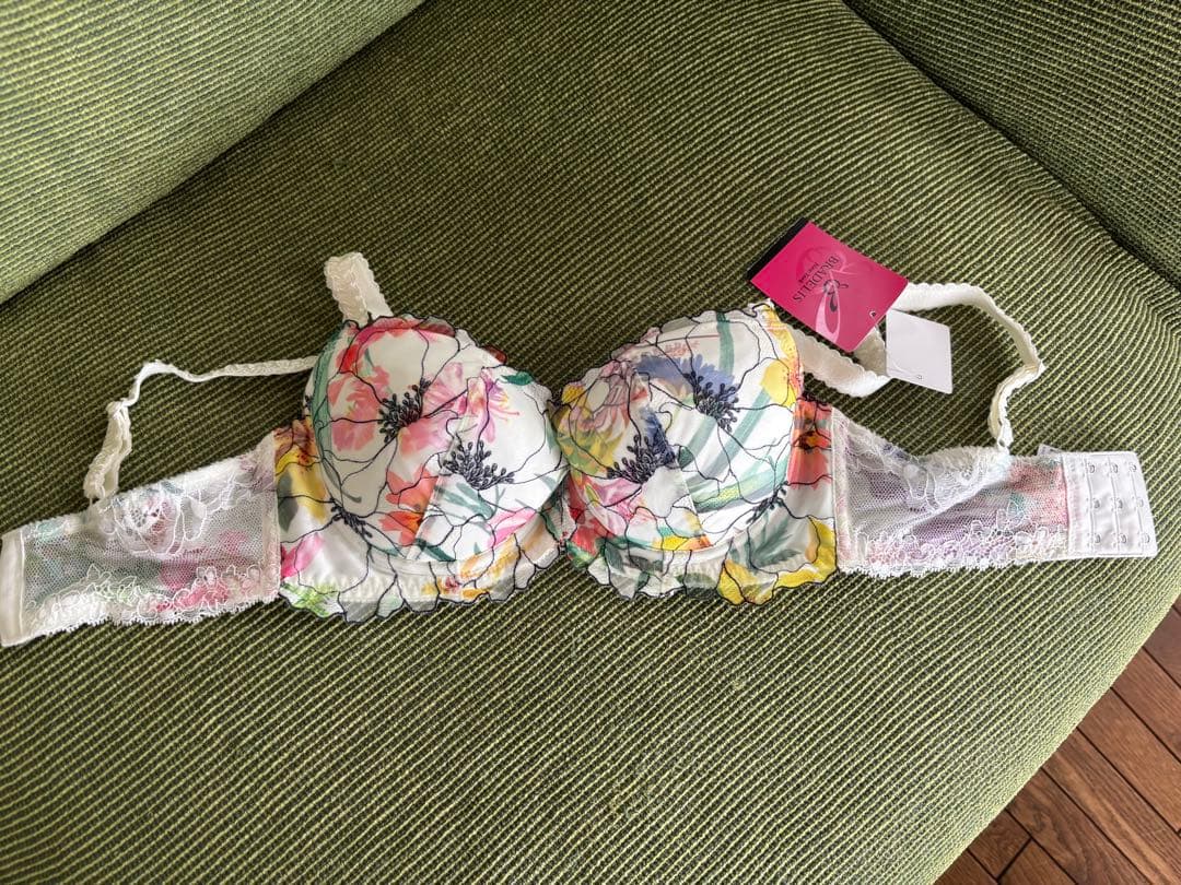 値下げ！新品未使用ブラデリスニューヨークブラ&ショーツセット＆キャミソール3点