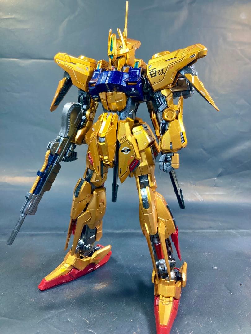 MG級 黄金武士 塗装済み完成品