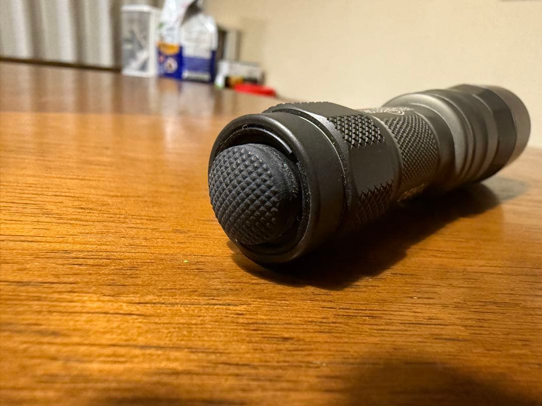 SUREFIRE EDC1-DFT HA 懐中電灯