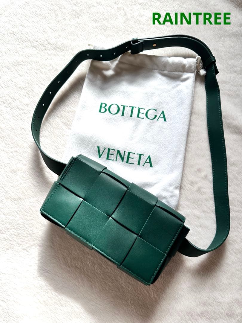 新品●BOTTEGA VENETA カセット ショルダーバッグ レザー ボッテガ