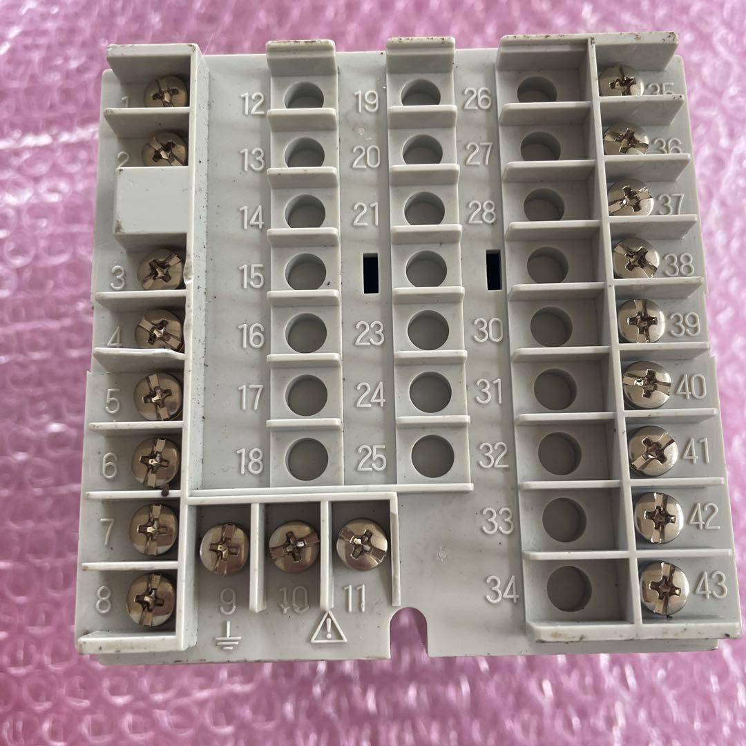 CHINO DB1000B デジタル計測器DB1020B000-G0A 現状渡し