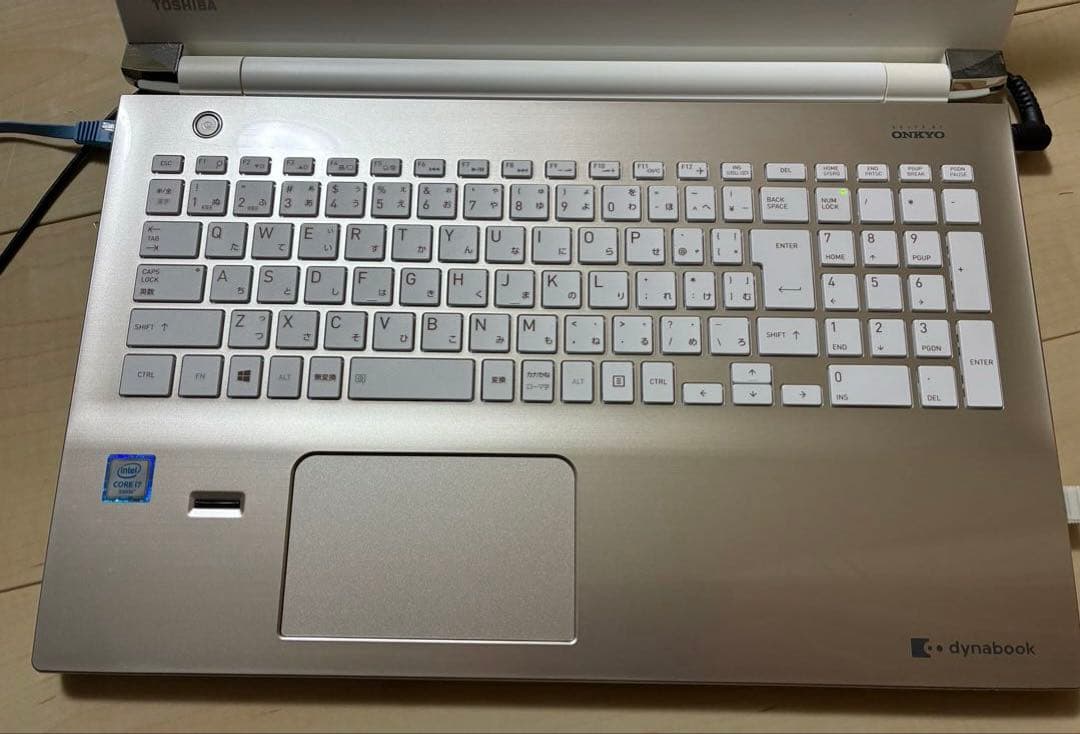 TOSHIBA ダイナブック　T75/BG
