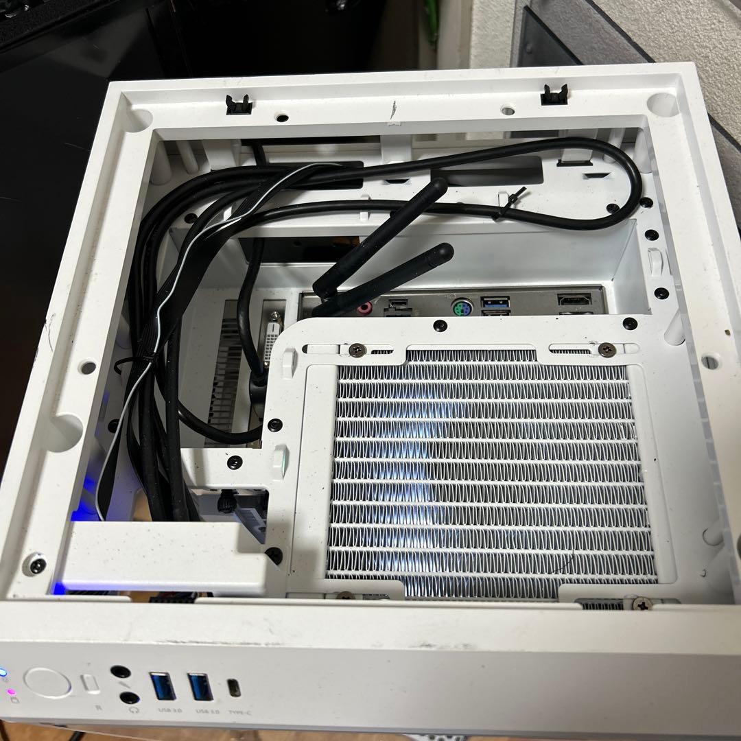 ケ*イ様 Thermaltake Ryzez 7 5700x ITXケース RG