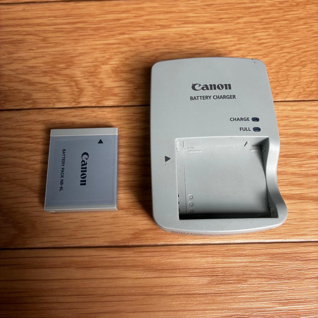 【ジャンク品】Canon IXY 10S デジタルカメラ 本体