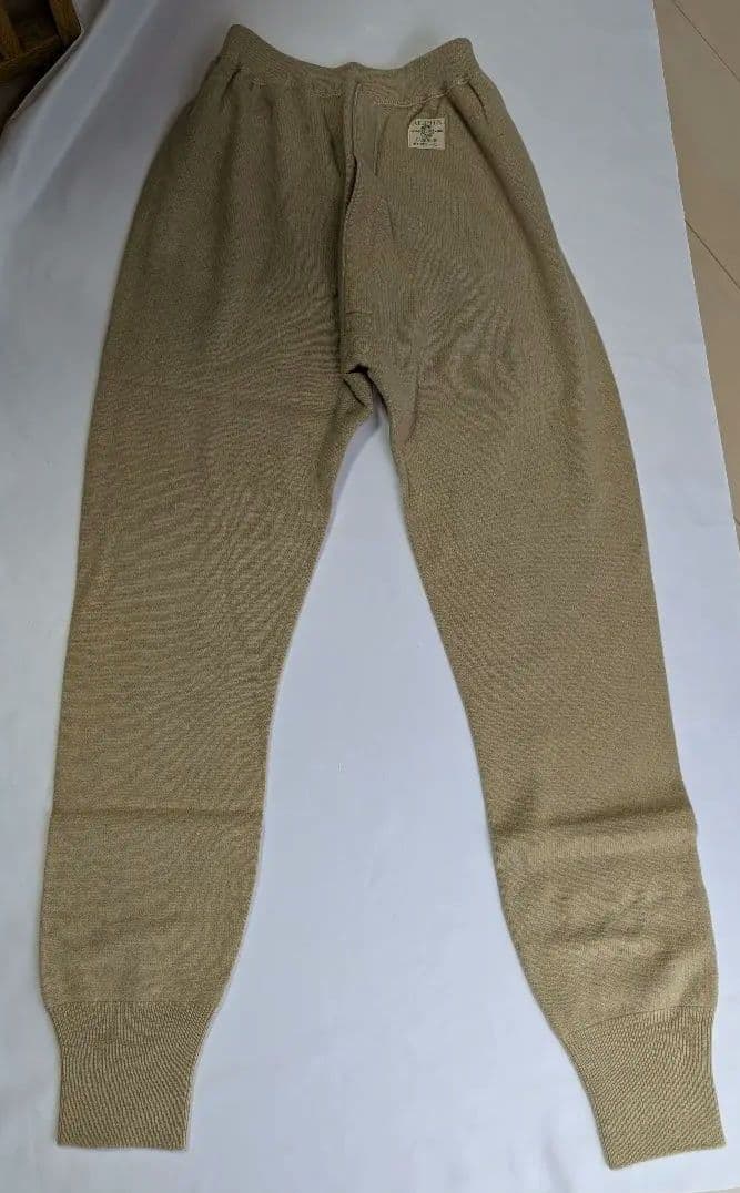 【未使用】ALPHA カシミヤ 上下セット タグ付き　Lサイズ ベージュ