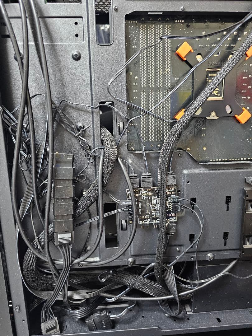 zerokk i7 11700 空冷クーラー マザーボード ケース 電源