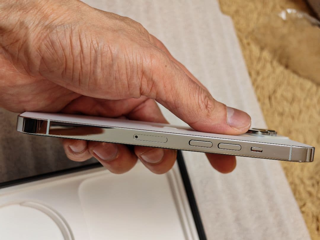 iPhone 13 pro 256gb simフリー美品