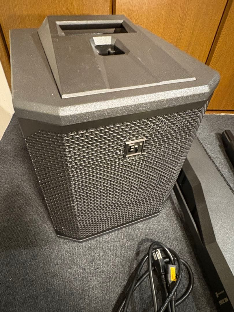 Electro-Voice EVOLVE 30M 【限定SALE】