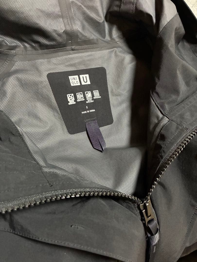 UNIQLO ユニクロU ブロックテックユーティリティパーカ　ブラック S