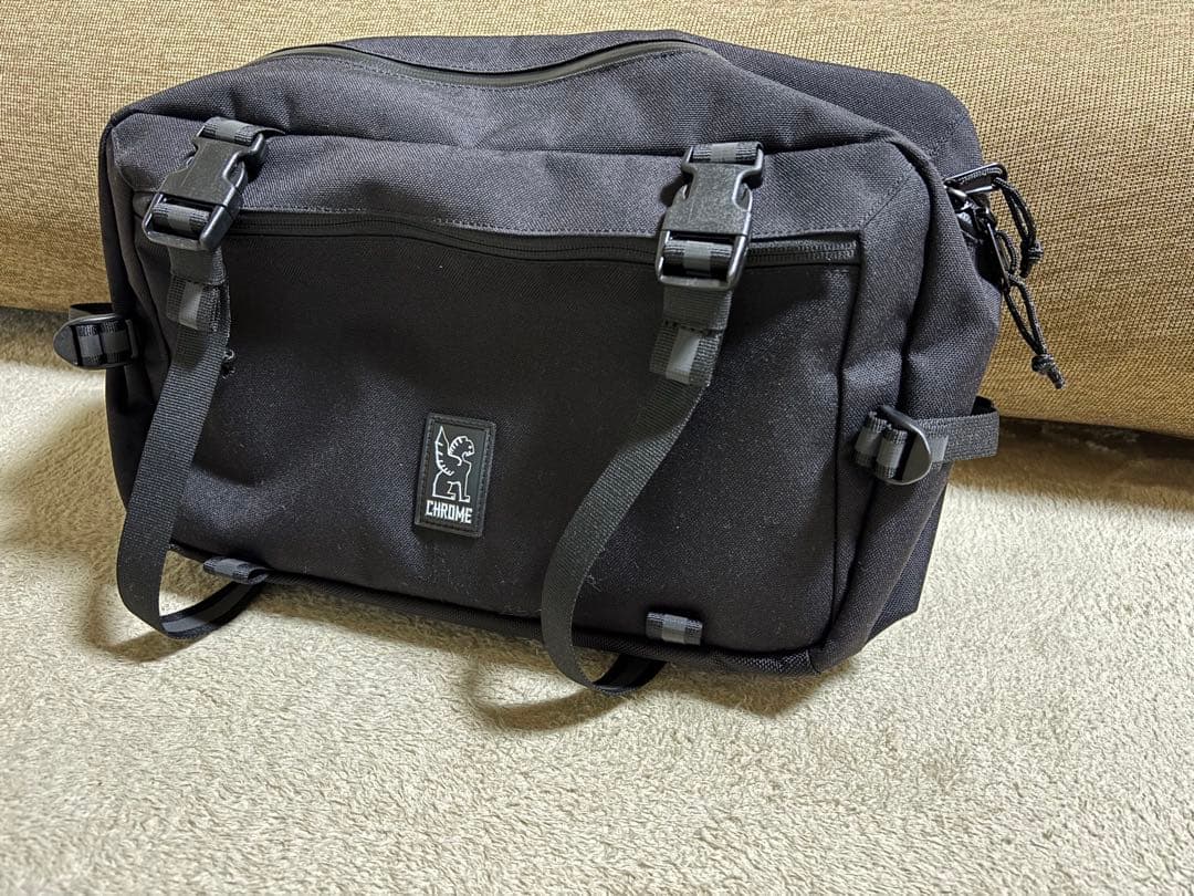 Chrome メッセンジャーバッグ 黒