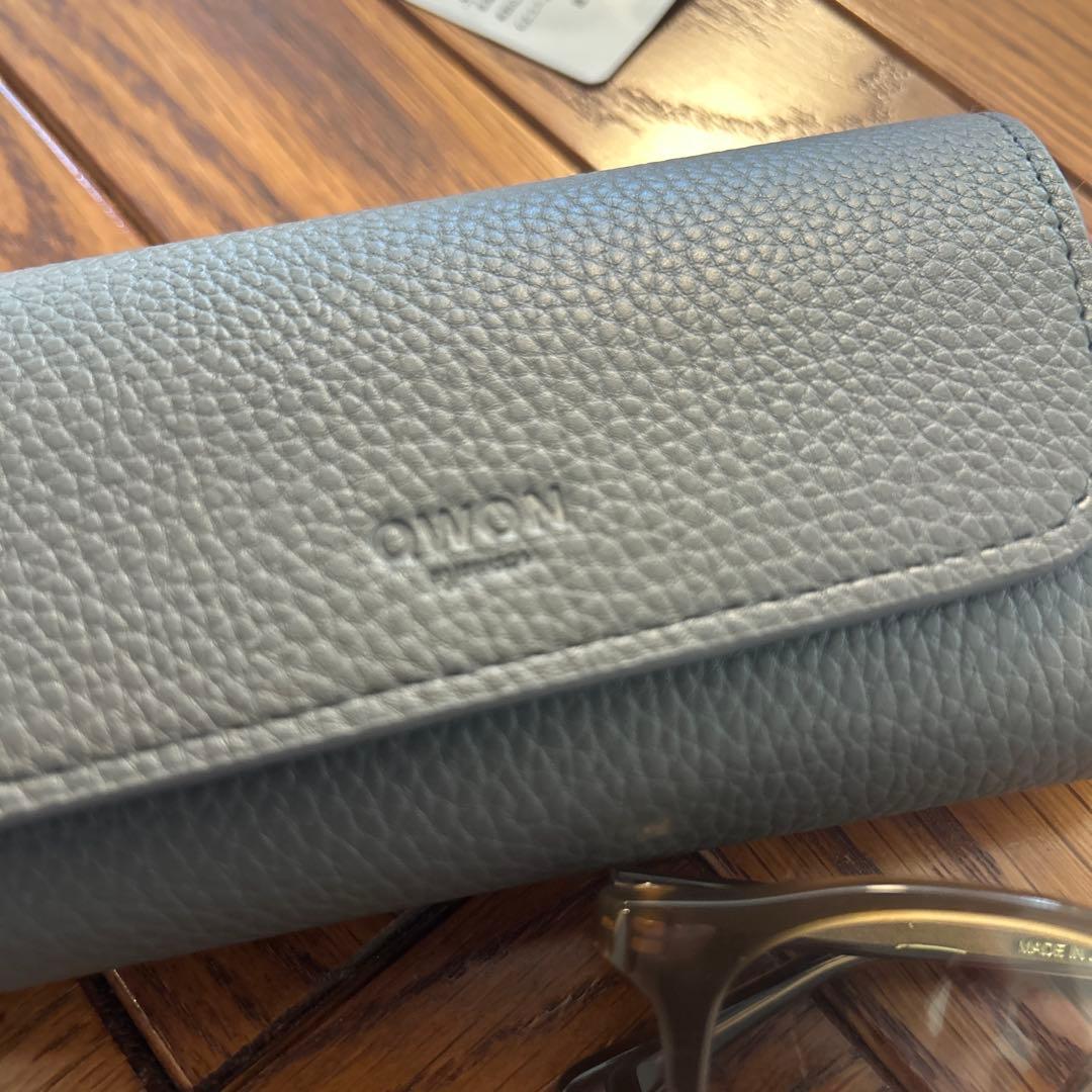 QWON クヲンアイウェア MUTT サングラス ベージュ