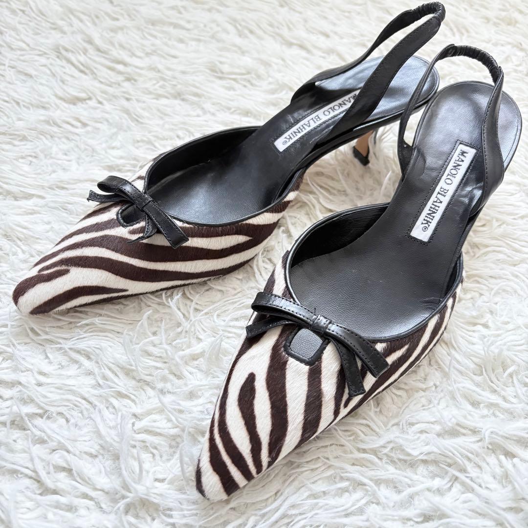 極美品　マノロブラニク　リボンデザイン　ポインテッドトゥ ゼブラ柄　ミュール
