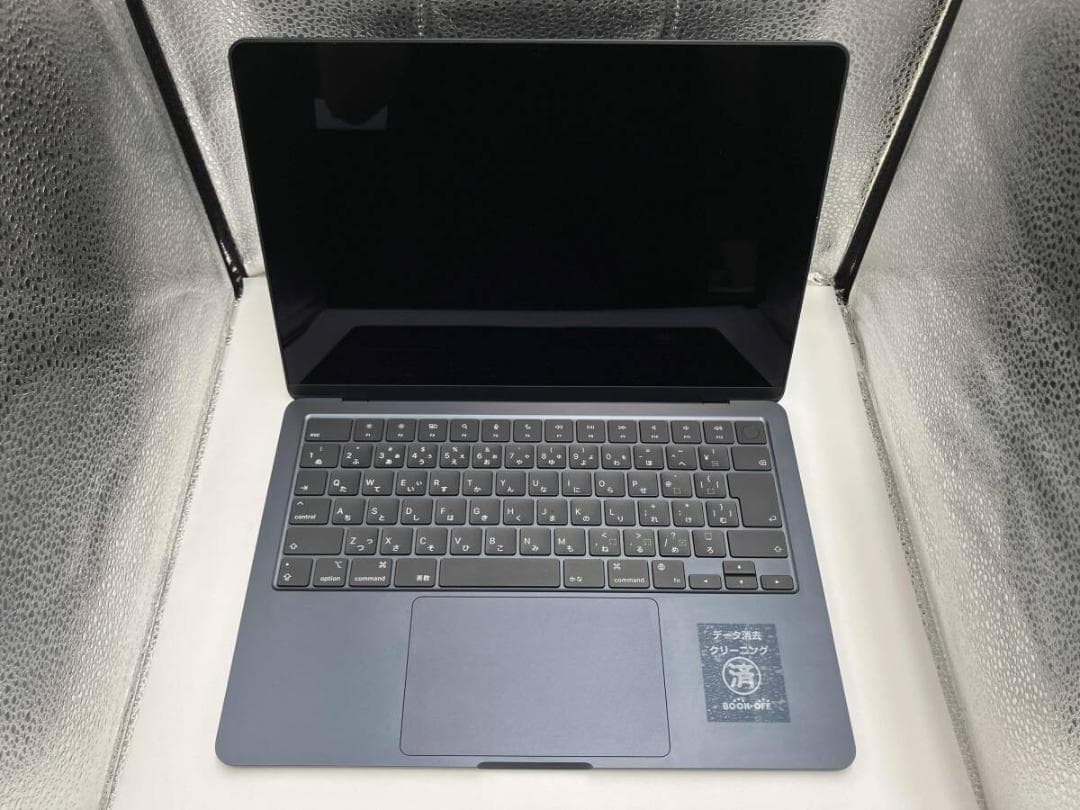 美品　MacBook Air 13.6インチ M2 8GB 512GB