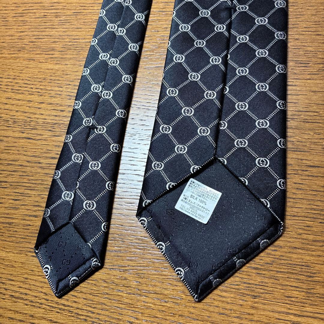 【美品】GUCCI グッチ 黒ネクタイ GG柄