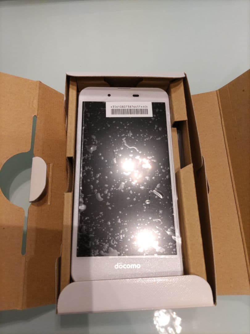 AQUOS エバー SH02J