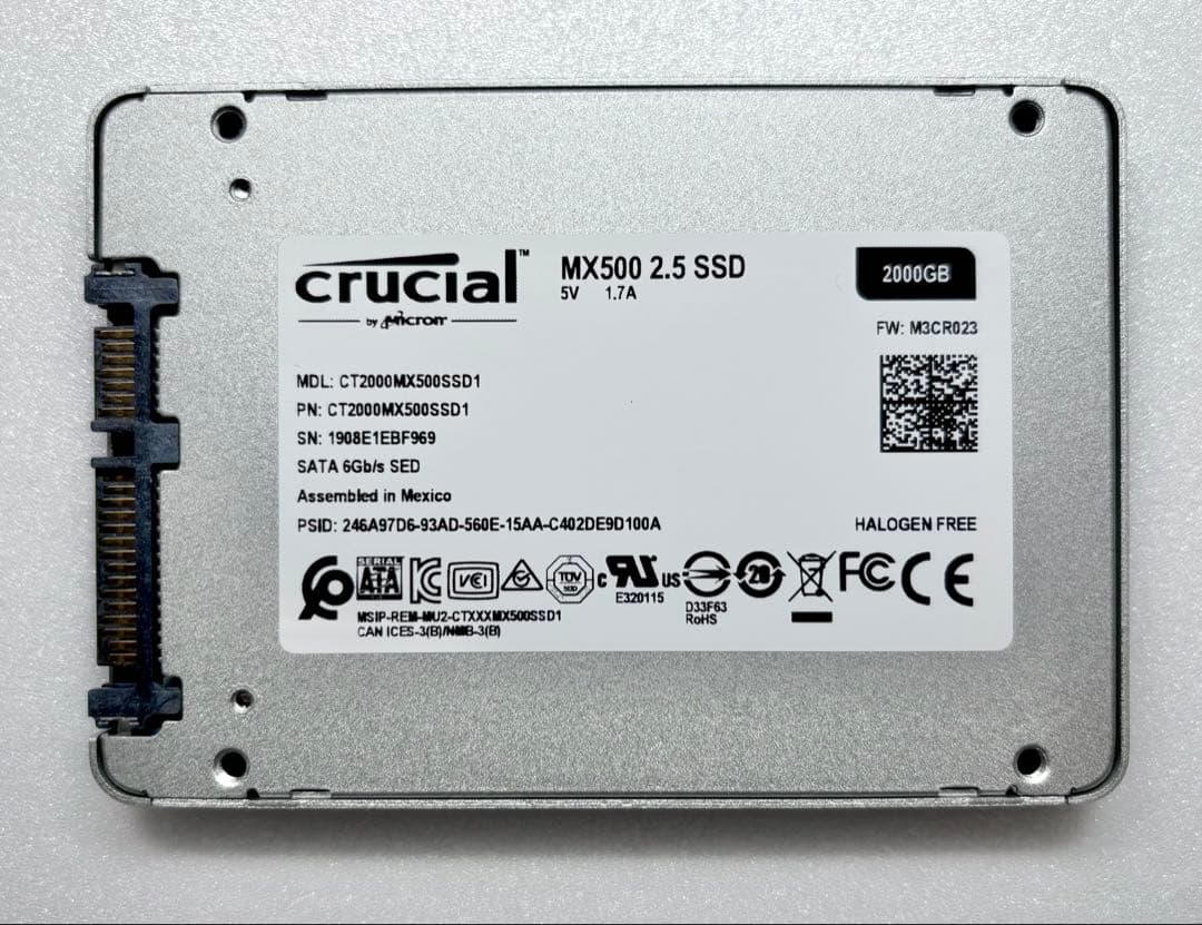 2TB crucial CT2000MX500SSD1 健康度99%