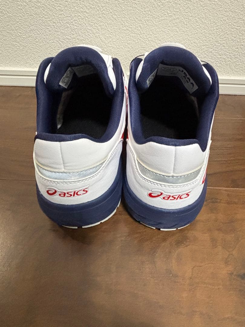 ASICS安全靴26.5サイズCPモデルです。