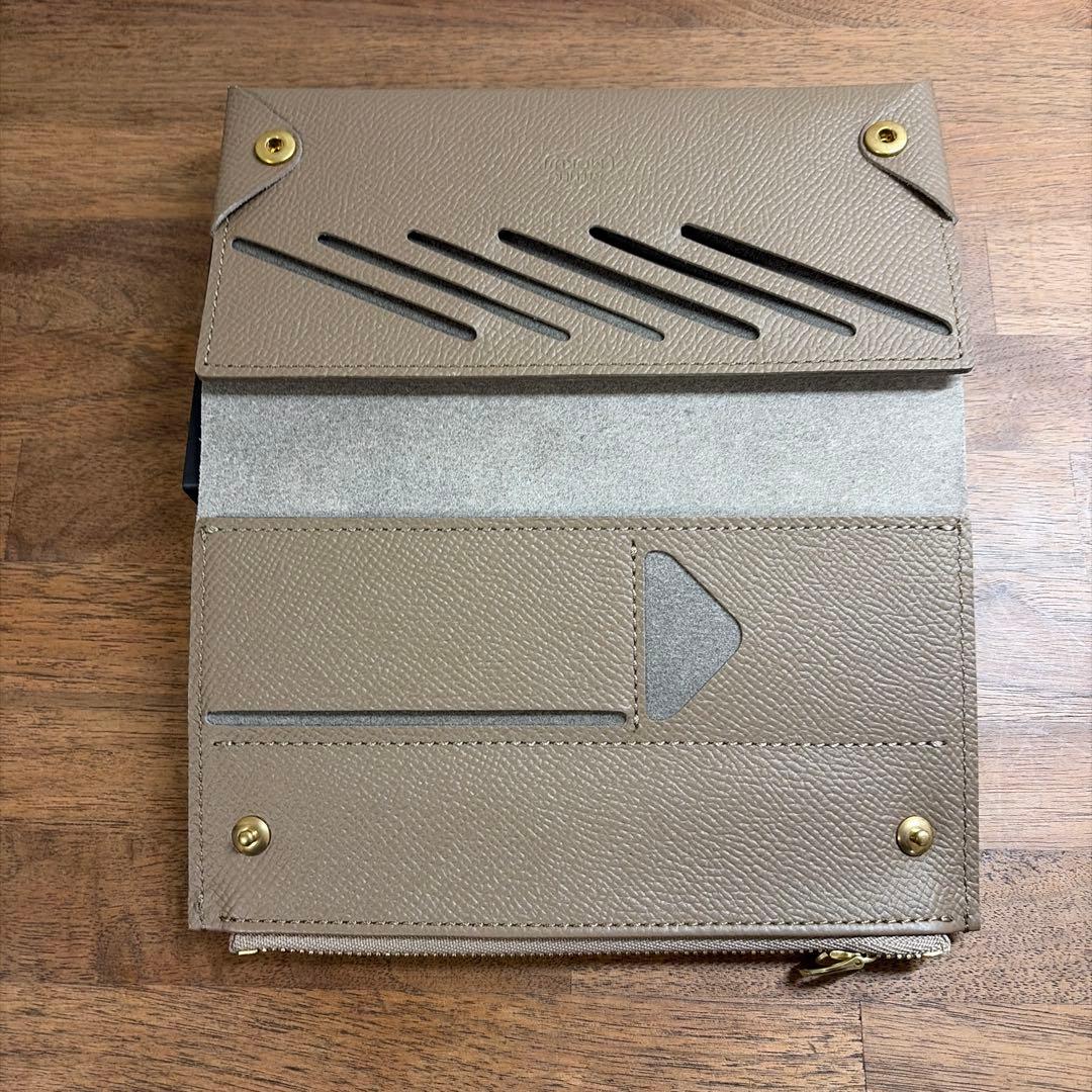 小さく薄い長財布UNO ver.2ノブレッサカーフレザー　トープ