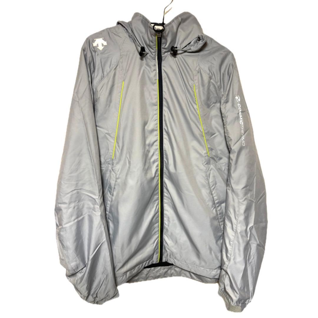 防寒裏地つき　ウインドブレーカー DESCENTE セットアップ　ジャージ　上下