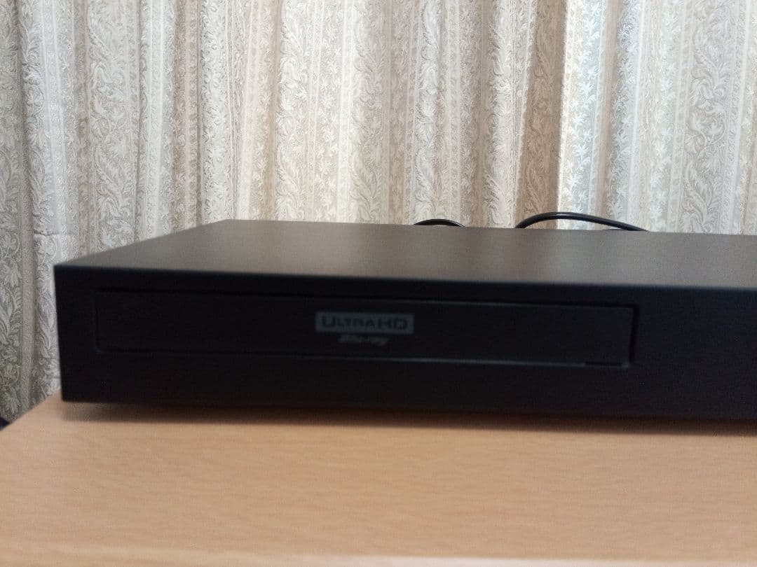 LG Ultra HD ブルーレイプレーヤー UBK80