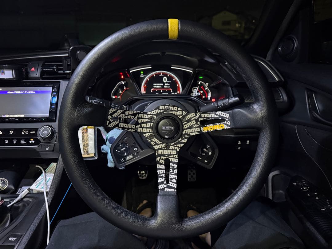 MOMO UJ-01 ステアリング 350mm ウルトラジャパンブラックレザー