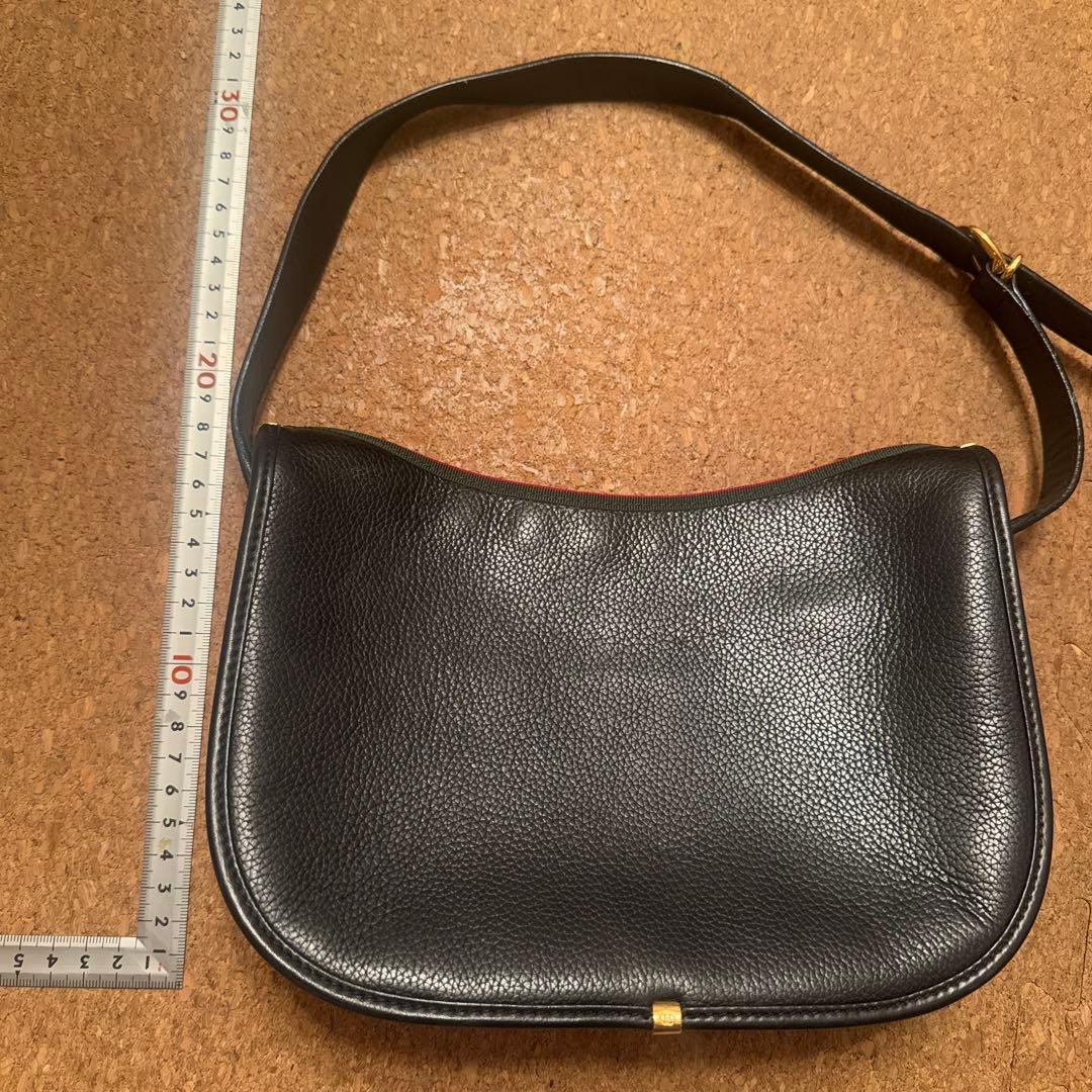 【希少】GUCCI 黒レザーショルダーバッグ　オールドロゴ