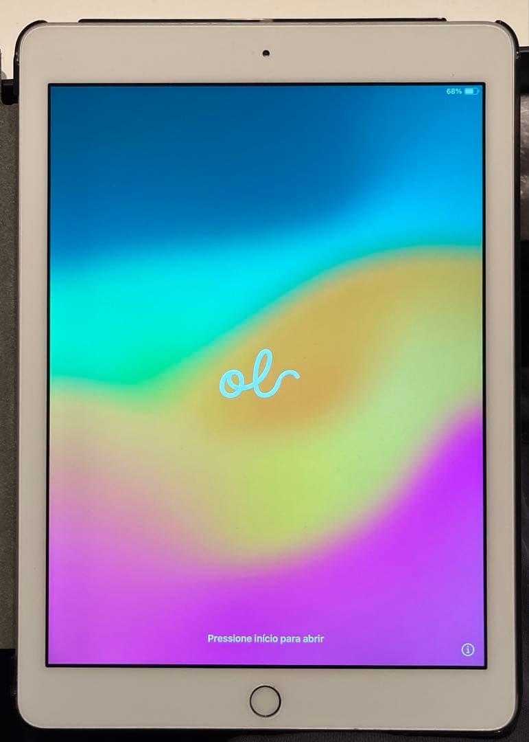 Apple iPad (第6世代) シルバー 32GB