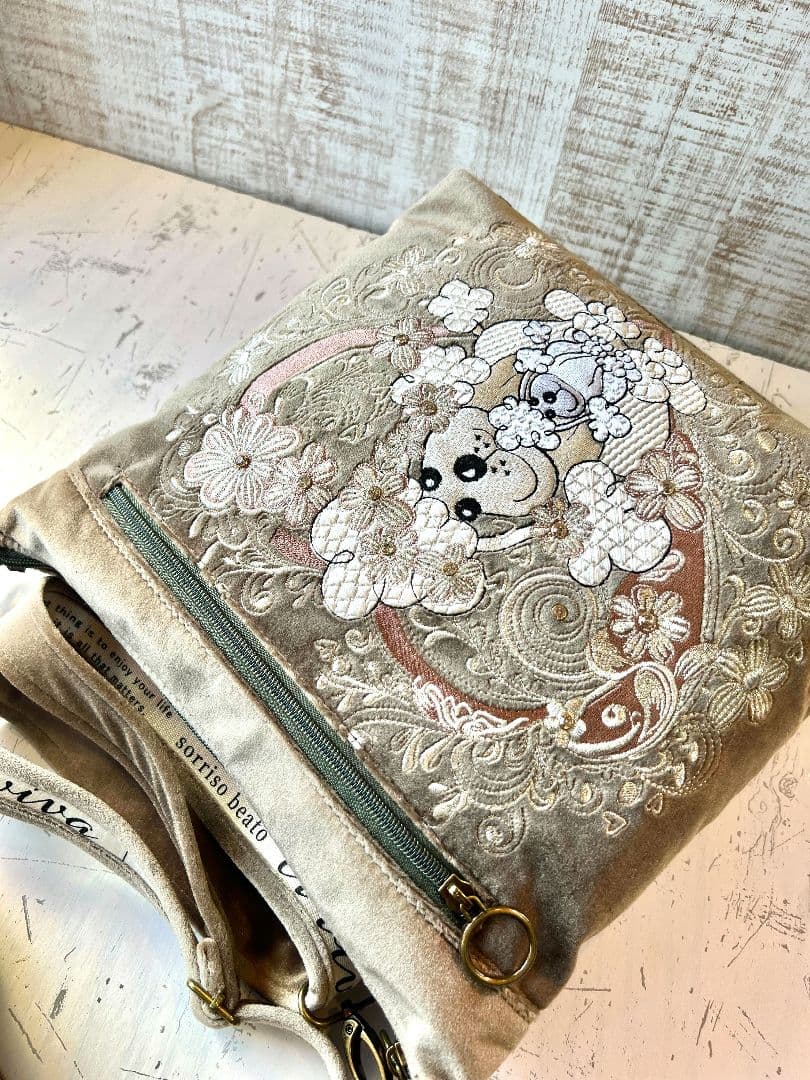 ＊wasabi様リクエスト品＊ロラライハリス♡カーキブラウンベロアショルダー