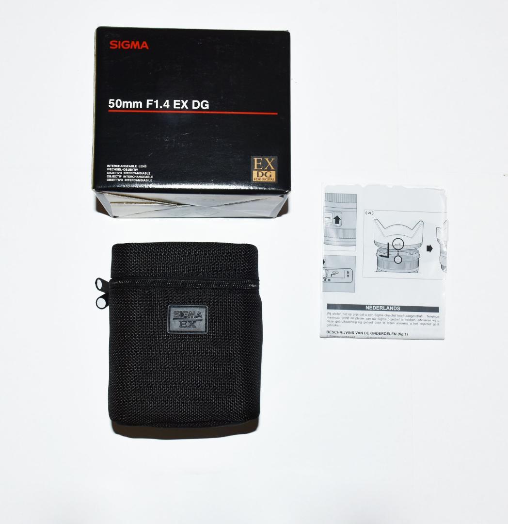 SIGMA 50mmF1.4 EX DG HSM（ニコンFマウント）
