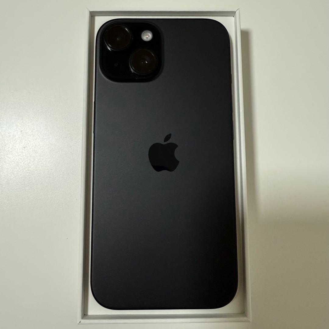 Apple iPhone 15 ブラック 本体 128GB 黒