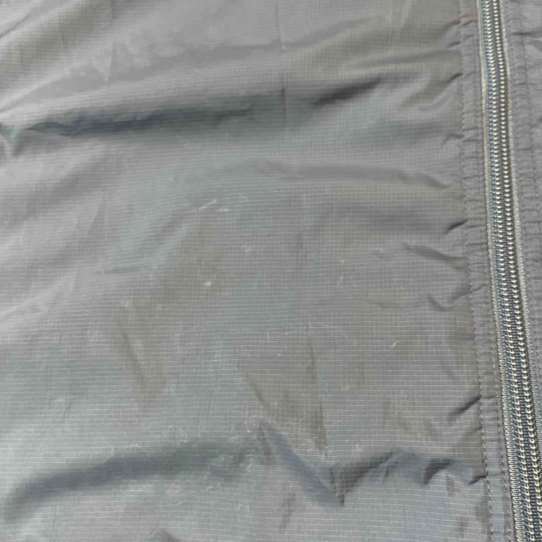.*様 patagonia ナイロンベスト グレー パフボール