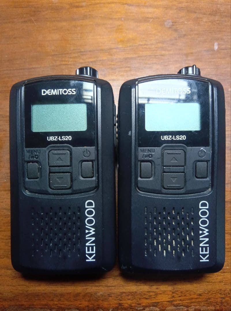 KENWOOD UBZ-LS20 トランシーバー 　電池式