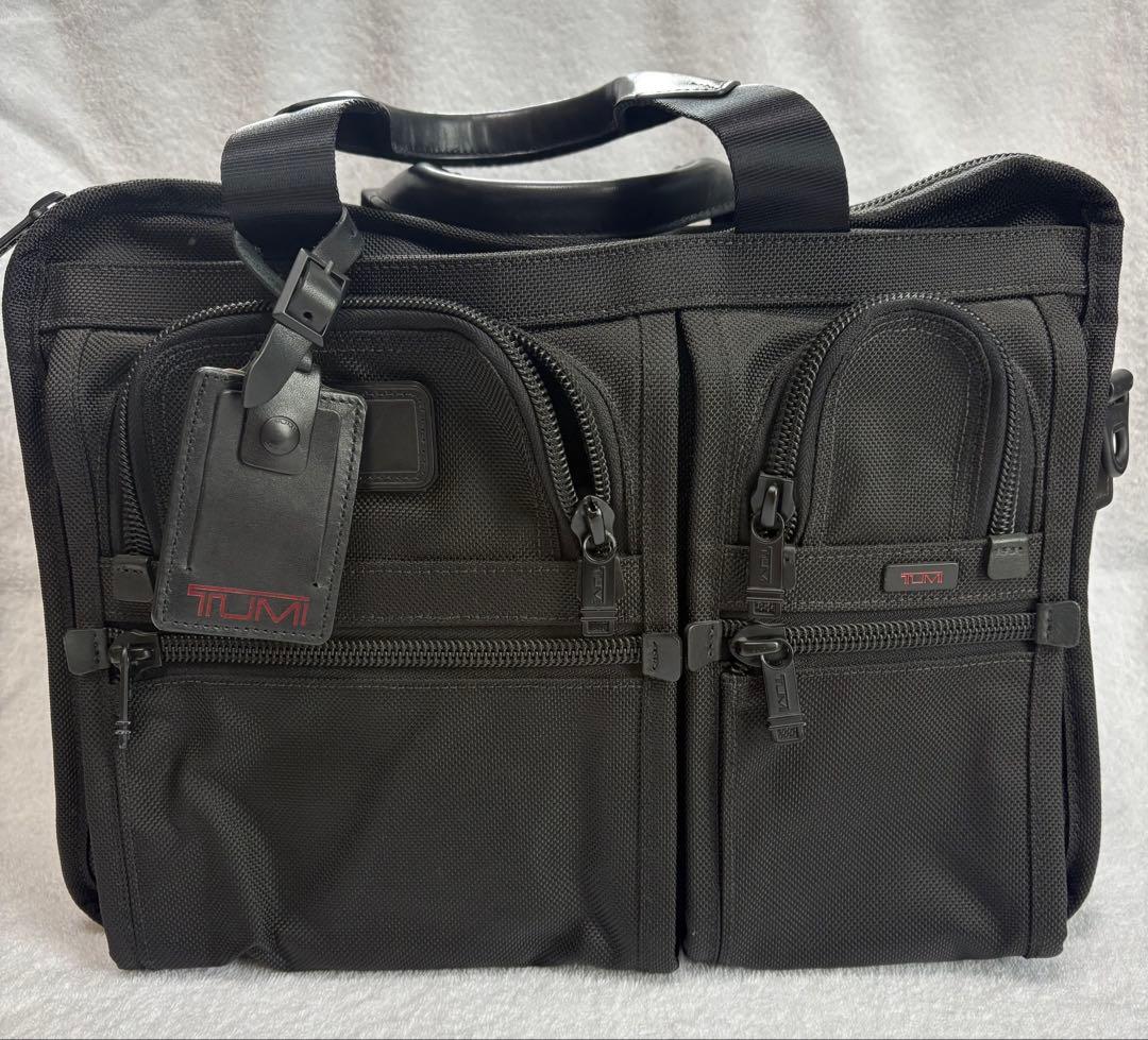 美品TUMIビジネスバッグ ブラック