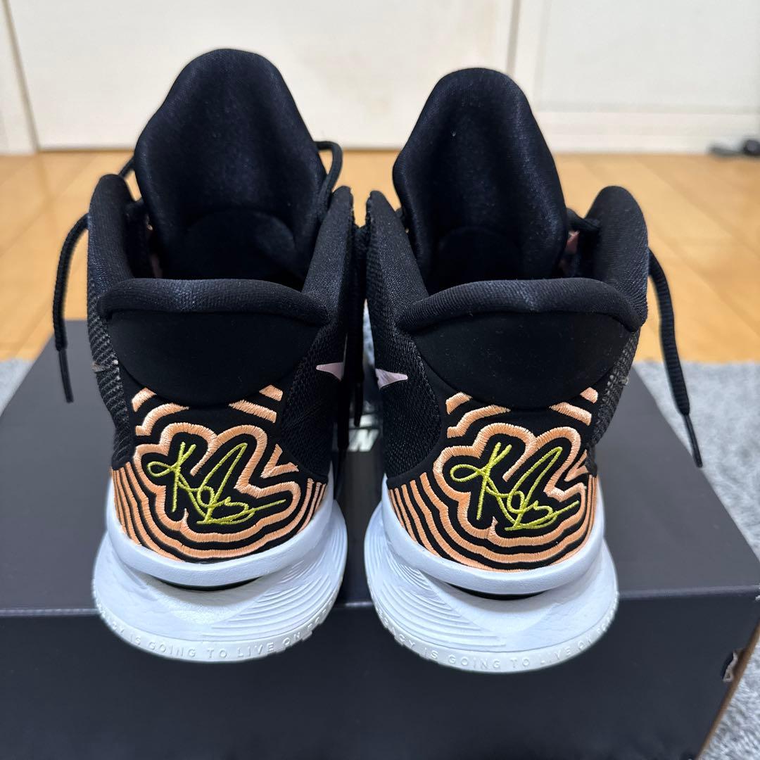 シューズ(男性用) Nike Kyrie 7