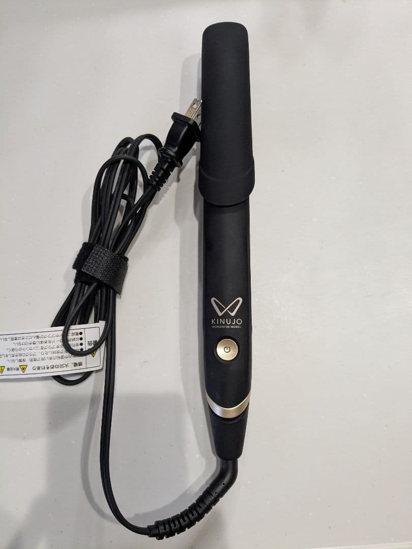 KINUJO ストレートヘアアイロン デジタル表示　ほぼ新品
