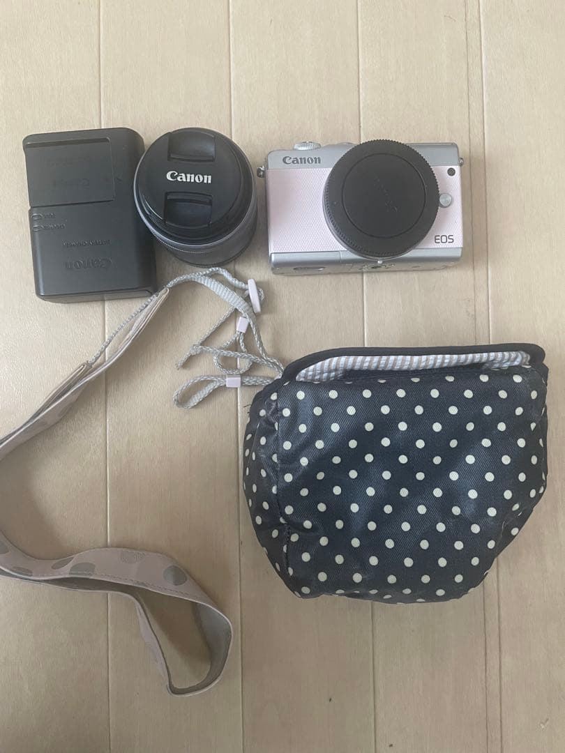 【限定カラー✨ピンク】Canon EOS M100 ミラーレス一眼レフ