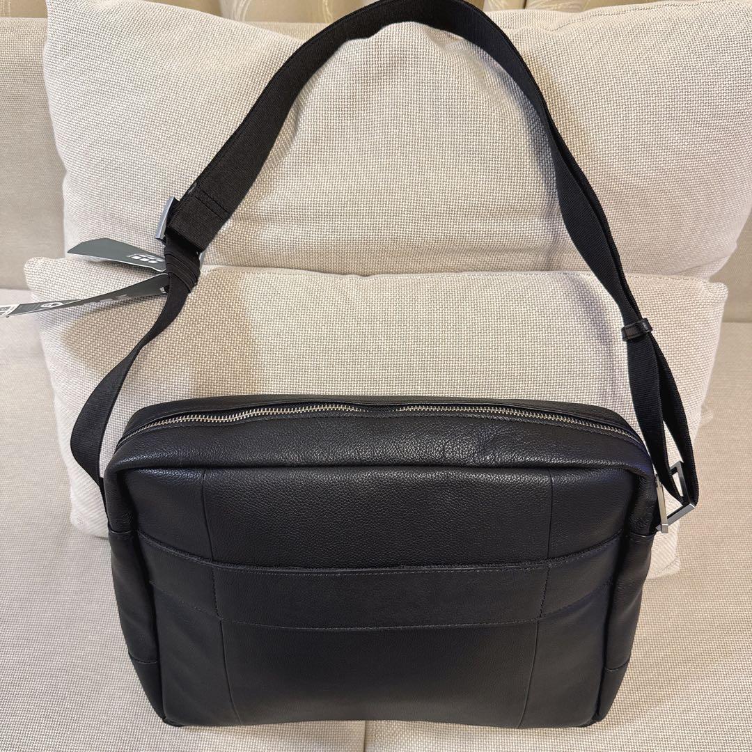 【新品未使用】MOLESKINE（モレスキン） ビジネスバッグ ショルダータイプ