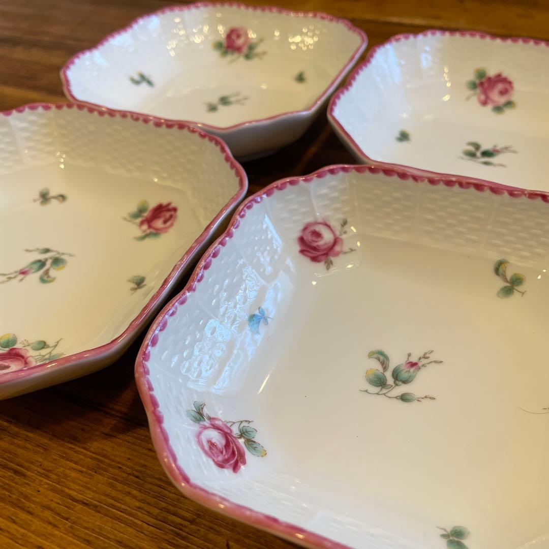 キャットマンリチャードジノリRichard Ginori バラローズ柄4枚