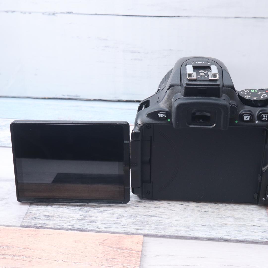 ⭐️Bluetooth搭載・高画質モデル⭐️Nikon D5600