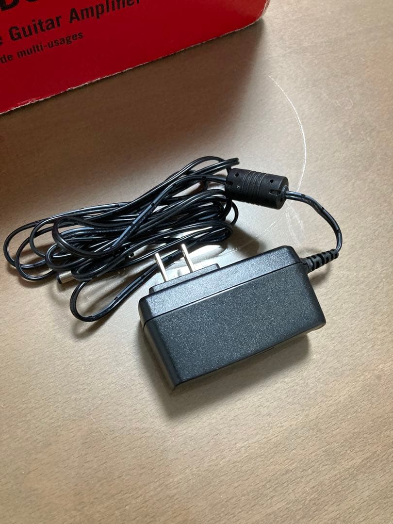 Vox 【ラジカセ感覚で使える小型軽量、ステレオ仕様のアンプ